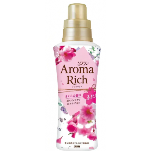 Кондиционер для белья "Сакура" с натуральными маслами Aroma Rich Sakura, 400 мл